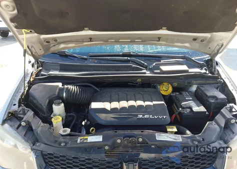 2016 Dodge Grand Caravan Sxt from USA, damaged, VIN 2C4RDGCG4GR317566